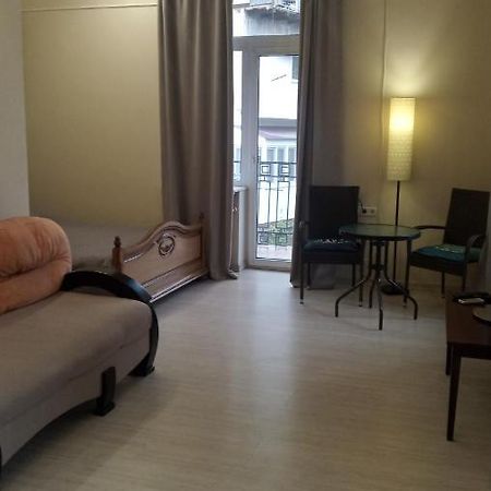 Центр Торговая 6 Apartment Одеса Екстериор снимка