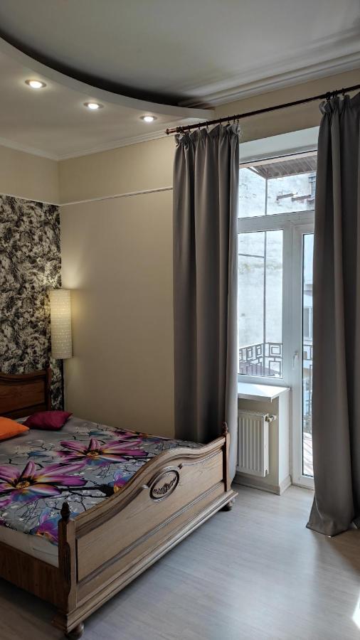 Центр Торговая 6 Apartment Одеса Екстериор снимка